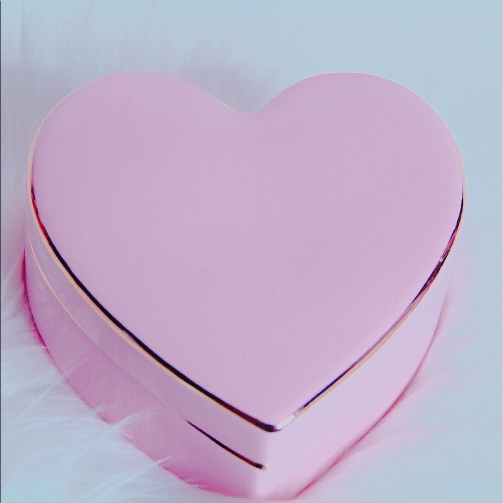 Heart porcelain jewelry box